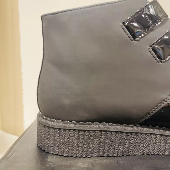 NEW TUK Black Stripe 3-Buckle Pointed Men Boots Size 11 - Picture 12 of 14